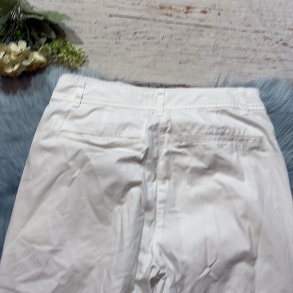 J. Crew Pleated Button Front Pant in Chino White sz 4 - Picture 9 of 11
